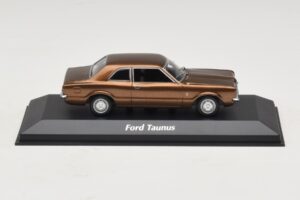 Ford Taunus TC Ruskea Metallic Maxichamps 1:43 Ford Taunus TC Ruskea Metallic Maxichamps 1:43 940081300 Metalli