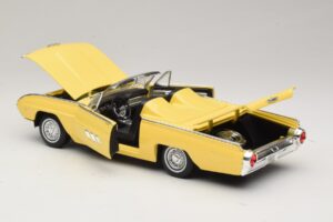 Ford Thunderbird Avoauto Keltainen Anson 1:18 30334-P1 Metalli — kuva 5 / 8