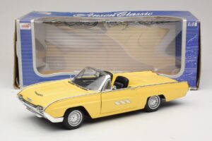 Ford Thunderbird Avoauto Keltainen Anson 1:18 30334-P1 Metalli — kuva 8 / 8