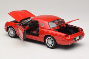 Ford Thunderbird Punainen Maisto 1:18 31620 Metalli — kuva 5 / 8