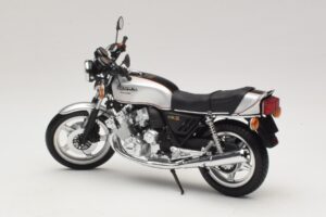 Honda CBX 1000 Hopea Minichamps 1:12 08MDM-CBX-810A Metalli — kuva 3 / 6