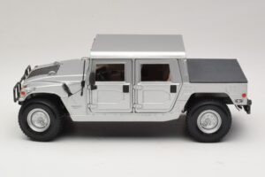 Hummer H1 Hardtop Hopea Maisto 1:18 36857 Metalli — kuva 4 / 8
