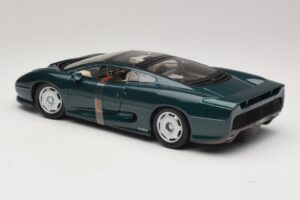 Jaguar XJ220 Vihreä Metallic Maisto 1:18 31807 Metalli — kuva 7 / 8