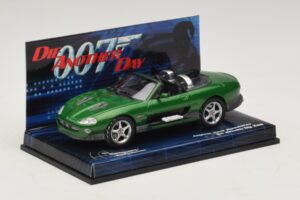 Jaguar XKR X100 Roadster Die Another Day Minichamps 1:43 045149 Metalli — kuva 2 / 5