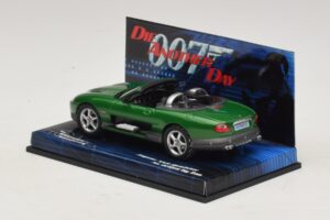 Jaguar XKR X100 Roadster Die Another Day Minichamps 1:43 045149 Metalli — kuva 3 / 5