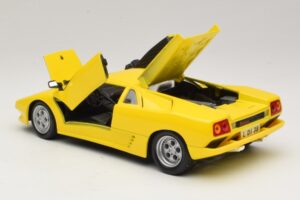 Lamborghini Diablo Keltainen Maisto 1:18 32803 Metalli — kuva 5 / 8