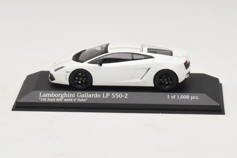 Lamborghini Gallardo LP550-2 Tricolore Valkoinen Minichamps 1:43 400103801 Metalli