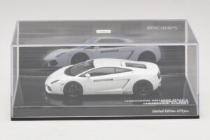 Lamborghini Gallardo LP560-4 Academy Valkoinen Minichamps 1:43 436103801 Metalli — kuva 4 / 5