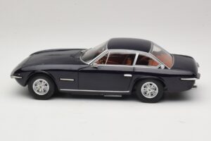 Lamborghini Islero S Tummansininen KK-Scale 1:18 KKDC181586 Metalli — kuva 3 / 6