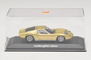 Lamborghini Miura P400 Kulta Maxichamps 1:43 940103002 Metalli — kuva 4 / 5