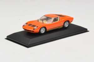 Lamborghini Miura P400 Oranssi Minichamps 1:43 430103002 Metalli — kuva 2 / 5