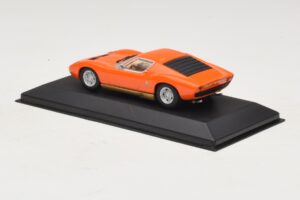 Lamborghini Miura P400 Oranssi Minichamps 1:43 430103002 Metalli — kuva 3 / 5