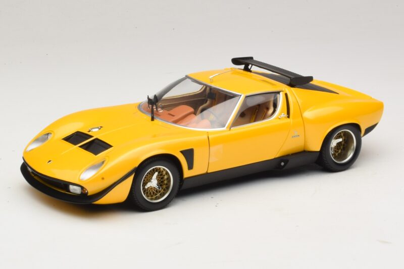 Lamborghini Miura SVR Keltainen & Musta Kyosho 1:18 08319GY Metalli
