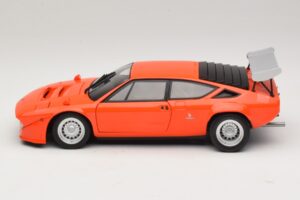 Lamborghini Urraco Rally Oranssi Kyosho 1:18 08445P Metalli — kuva 4 / 8