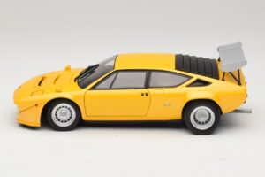 Lamborghini Urraco Rally Pearl Yellow Kyosho 1:18 08445GY Metalli — kuva 4 / 8