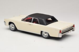 Lincoln Continental Convertible Valkoinen John F. Kennedy KK-Scale 1:18 KKDC181523 Metalli — kuva 6 / 7