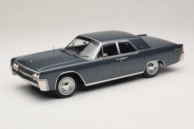 Lincoln Continental Harmaa Metallic Marnie KK-Scale 1:18 KKDC181482 Metalli