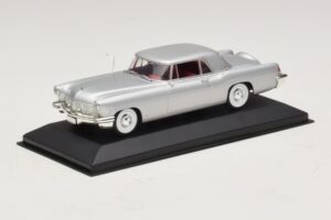 Lincoln Continental Mark II Hopea Minichamps 1:43 400082301 Metalli — kuva 2 / 4