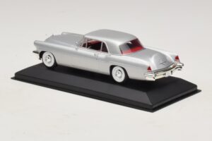 Lincoln Continental Mark II Hopea Minichamps 1:43 400082301 Metalli — kuva 3 / 4