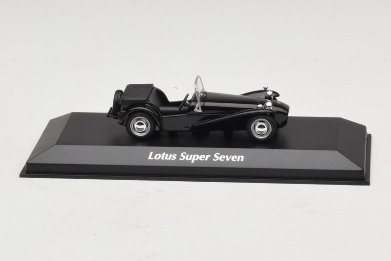 Lotus Super Seven Musta Maxichamps 1:43 940113631 Metalli