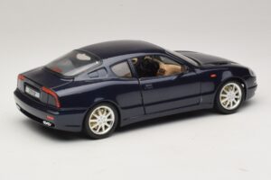 Maserati 3200 GT Sininen Bburago 1:18 3371-P1 Metalli — kuva 3 / 8