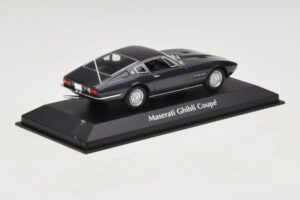 Maserati Ghibli Ruskea Metallic Maxichamps 1:43 940123320 Metalli — kuva 2 / 5