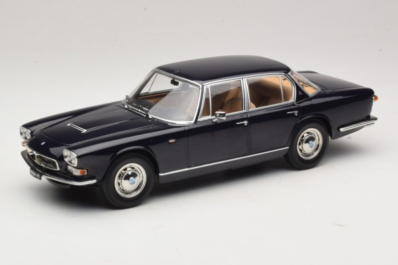 Maserati Quattroporte I Tummansininen KK-Scale 1:18 KKDC181513 Metalli
