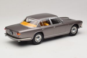 Maserati Quattroporte I Harmaa Metallic KK-Scale 1:18 KKDC181511 Metalli — kuva 2 / 6