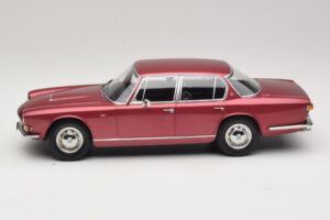 Maserati Quattroporte I Punainen Metallic KK-Scale 1:18 KKDC181512 Metalli — kuva 3 / 6