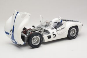 Maserati Tipo 61 #5 Camoradi S. Moss / D. Gurney 1000km Nurburgring Winner 1960 Minichamps 1:12 120601205 Metalli — kuva 2 / 8