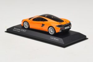McLaren 570GT Oranssi Minichamps 1:43 537154521 Metalli — kuva 3 / 5