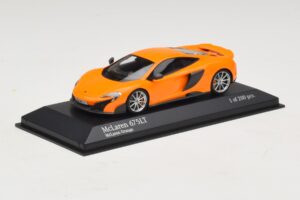 McLaren 675LT Oranssi Minichamps 1:43 537154421 Metalli — kuva 2 / 5