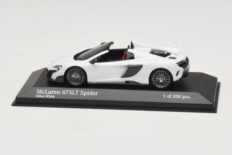 McLaren 675LT Spider Silica White Minichamps 1:43 537154432 Metalli