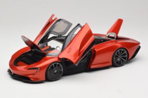 McLaren Speedtail Volcano Orange AUTOart 1:18 76088 Komposiitti — kuva 2 / 8