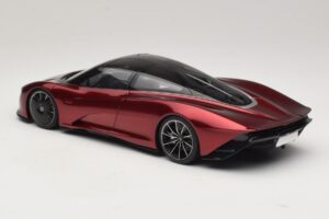 McLaren Speedtail Volcano Red AUTOart 1:18 76087 Komposiitti — kuva 7 / 8