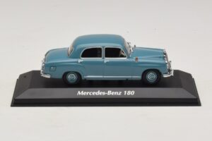 Mercedes 180 W120 Sininen Maxichamps 1:43 940033102 Metalli