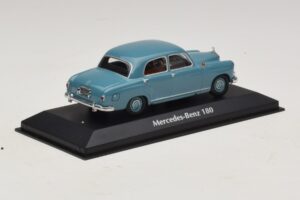 Mercedes 180 W120 Sininen Maxichamps 1:43 940033102 Metalli — kuva 2 / 5