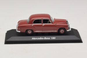 Mercedes 180 W120 Punainen Maxichamps 1:43 940033101 Metalli