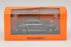 Mercedes 220 S W180 Tummanvihreä Maxichamps 1:43 940033001 Metalli — kuva 5 / 5