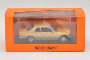 Mercedes 230 CE C123 Kulta Metallic Maxichamps 1:43 940032220 Metalli — kuva 5 / 5