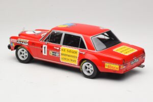 Mercedes 300 SEL 6.8 #1 H. Heyer / Betzler 24 Hours of Nurburgring 1972 Minichamps 1:18 155723401 Metalli — kuva 5 / 6