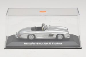 Mercedes 300 SL W198 Roadster Hopea Maxichamps 1:43 940039030 Metalli — kuva 4 / 5