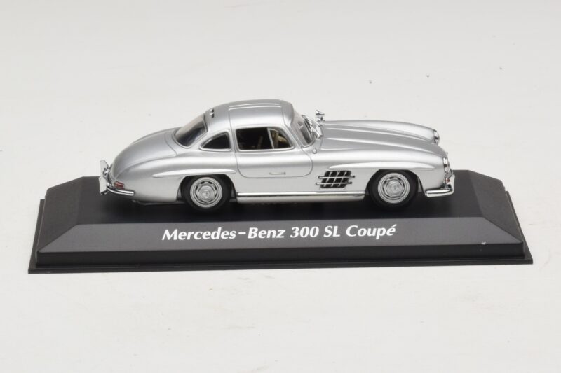 Mercedes 300 SL W198 Hopea Maxichamps 1:43 940039000 Metalli