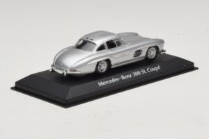 Mercedes 300 SL W198 Hopea Maxichamps 1:43 940039000 Metalli — kuva 2 / 5