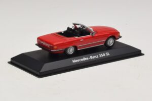 Mercedes 350 SL R107 Punainen Maxichamps 1:43 940033432 Metalli — kuva 2 / 5