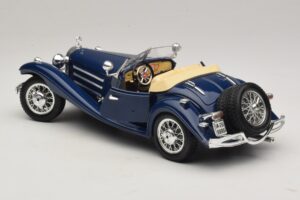 Mercedes 500K Roadster Sininen Bburago 1:20 3070 Metalli — kuva 5 / 8