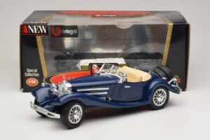 Mercedes 500K Roadster Sininen Bburago 1:20 3070 Metalli — kuva 8 / 8