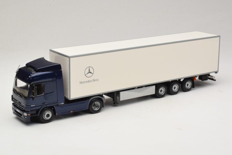 Mercedes Actros 1044 Sininen Minichamps 1:43 B66000604 Metalli