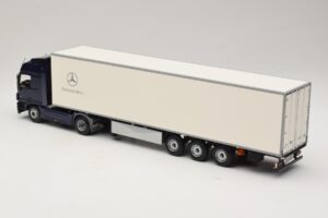 Mercedes Actros 1044 Sininen Minichamps 1:43 B66000604 Metalli — kuva 5 / 7