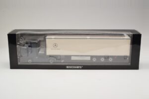 Mercedes Actros 1044 Sininen Minichamps 1:43 B66000604 Metalli — kuva 6 / 7
